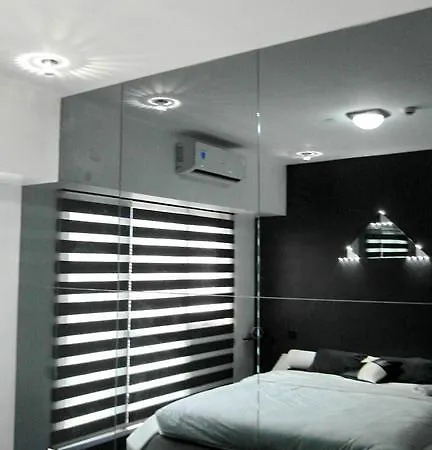 Modern Luxury Lower Penthouse Unit Manila Exterior photo